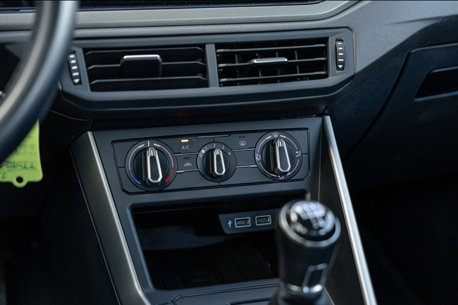 Volkswagen Polo 1.0 TSI Comfortline / Navigatie / Carplay / Adaptieve Cruise / Airco / 5-Deurs