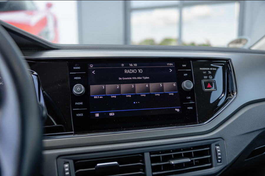 Volkswagen Polo 1.0 TSI Comfortline / Navigatie / Carplay / Adaptieve Cruise / Airco / 5-Deurs