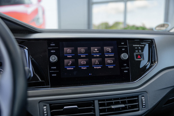 Volkswagen Polo 1.0 TSI Comfortline / Navigatie / Carplay / Adaptieve Cruise / Airco / 5-Deurs