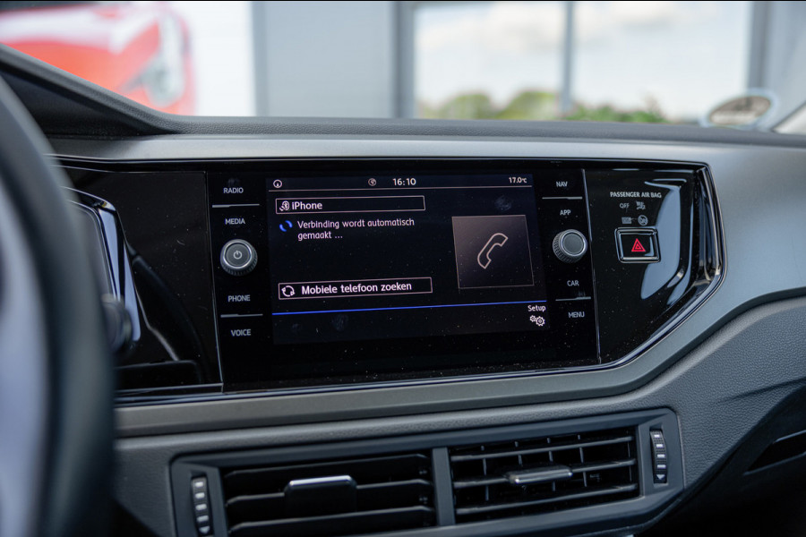 Volkswagen Polo 1.0 TSI Comfortline / Navigatie / Carplay / Adaptieve Cruise / Airco / 5-Deurs