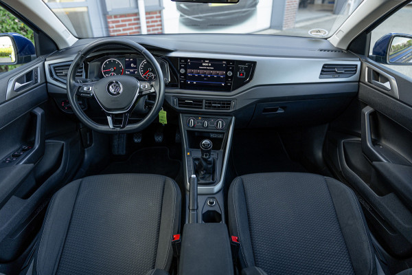 Volkswagen Polo 1.0 TSI Comfortline / Navigatie / Carplay / Adaptieve Cruise / Airco / 5-Deurs