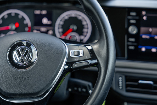 Volkswagen Polo 1.0 TSI Comfortline / Navigatie / Carplay / Adaptieve Cruise / Airco / 5-Deurs