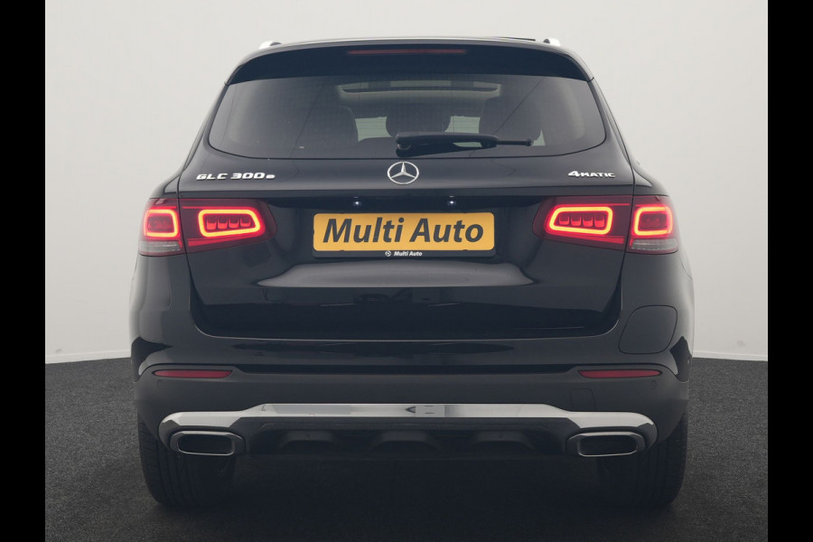 Mercedes-Benz GLC 300e 4MATIC Business Solution Luxury PHEV 320pk Dealer O.H. | SOH 88,1% | Panodak | Adaptive Cruise | Head Up | 360 Camera | Lederen Comfortstoelen Memory & Massage | Keyless | BLIS | Apple Carplay | Stoelverwarming | Virtual | Navigatie | DAB | Plug
