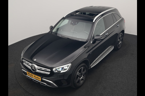 Mercedes-Benz GLC 300e 4MATIC Business Solution Luxury PHEV 320pk Dealer O.H. | SOH 88,1% | Panodak | Adaptive Cruise | Head Up | 360 Camera | Lederen Comfortstoelen Memory & Massage | Keyless | BLIS | Apple Carplay | Stoelverwarming | Virtual | Navigatie | DAB | Plug