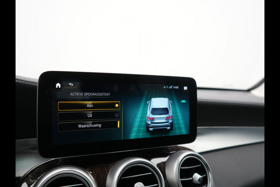 Mercedes-Benz GLC 300e 4MATIC Business Solution Luxury PHEV 320pk Dealer O.H. | SOH 88,1% | Panodak | Adaptive Cruise | Head Up | 360 Camera | Lederen Comfortstoelen Memory & Massage | Keyless | BLIS | Apple Carplay | Stoelverwarming | Virtual | Navigatie | DAB | Plug