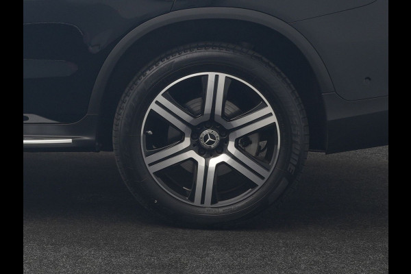 Mercedes-Benz GLC 300e 4MATIC Business Solution Luxury PHEV 320pk Dealer O.H. | SOH 88,1% | Panodak | Adaptive Cruise | Head Up | 360 Camera | Lederen Comfortstoelen Memory & Massage | Keyless | BLIS | Apple Carplay | Stoelverwarming | Virtual | Navigatie | DAB | Plug