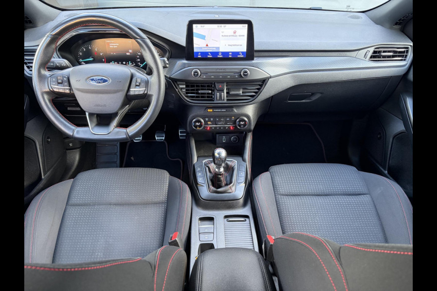 Ford FOCUS Wagon 1.0 EcoBoost ST Line Business ✓2e Eigenaar✓Navi✓Camera✓Carplay✓Afn.Trekhaak✓125pk✓Keyless✓Stoelverw✓Stuurverw✓6 Bak✓Dealer Onderhouden✓17'' Lm velgen✓Pdc V+A✓N.A.P✓Apk tot 02-2027