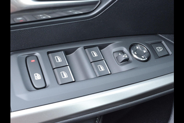 Peugeot 3008 1.2 Hybrid 145 GT Exclusive LEDEREN BEKLEDING | 360 CAMERA |