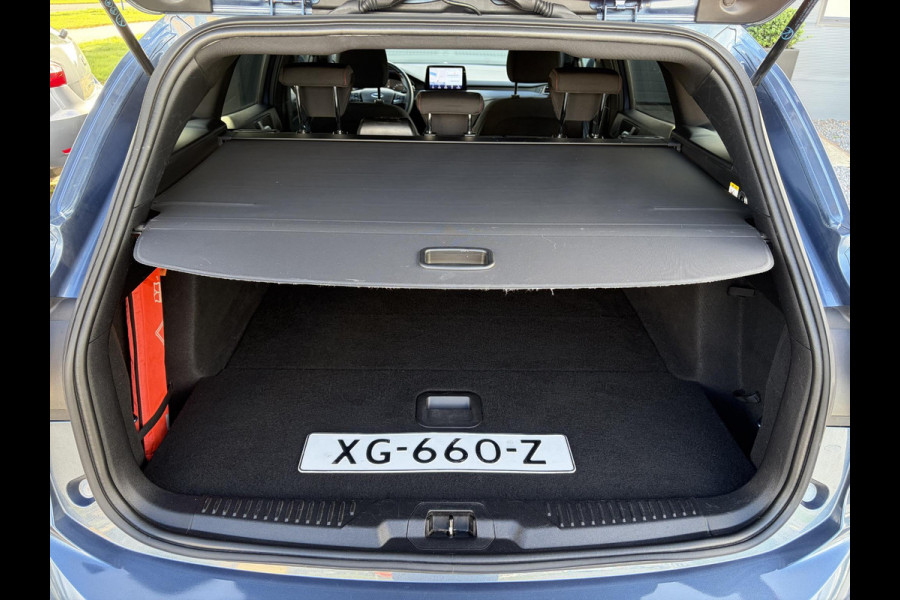 Ford FOCUS Wagon 1.0 EcoBoost ST Line Business ✓2e Eigenaar✓Navi✓Camera✓Carplay✓Afn.Trekhaak✓125pk✓Keyless✓Stoelverw✓Stuurverw✓6 Bak✓Dealer Onderhouden✓17'' Lm velgen✓Pdc V+A✓N.A.P✓Apk tot 02-2027