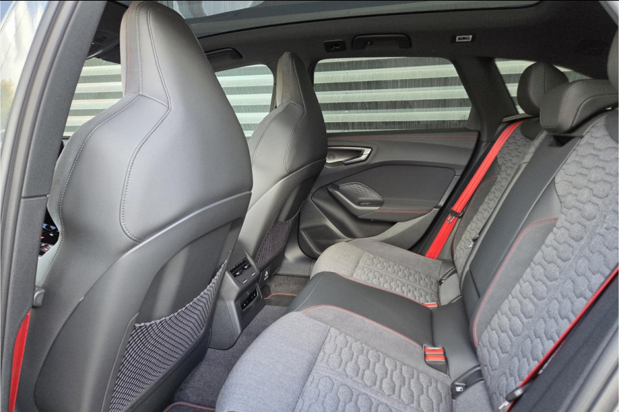 Audi RS5 Avant e-hybrid quattro - Direct leverbaar - Pano - Sportuitlaat