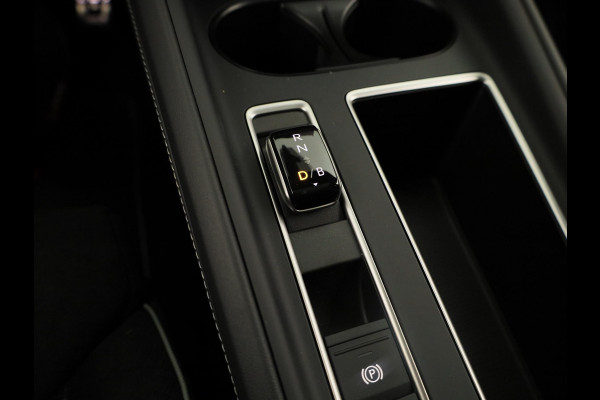 Škoda Enyaq 60 Sportline 204pk | Panoramadak | 20 inch | Sportstoelen | Adaptive Cruise | Blind Spot