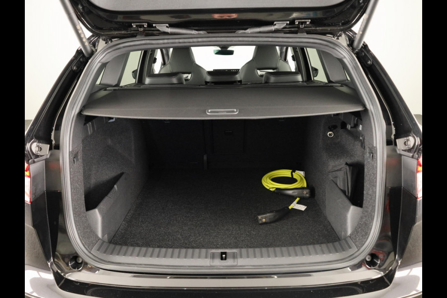 Škoda Enyaq 60 Sportline 204pk | Panoramadak | 20 inch | Sportstoelen | Adaptive Cruise | Blind Spot