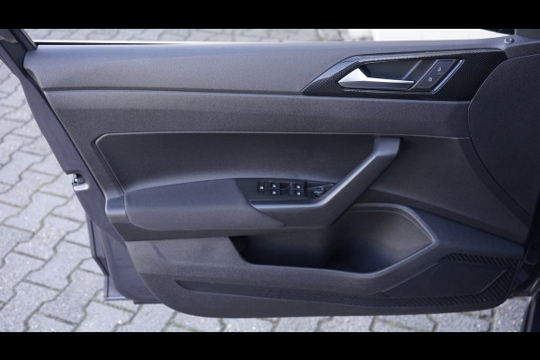 Volkswagen Polo 1.0 TSI AUTOMAAT|CARBON|CARPLAY|CLIMA|CRUISE|NAVIGATIE|PDC|STOELVERWARMING|VIRTUEEL