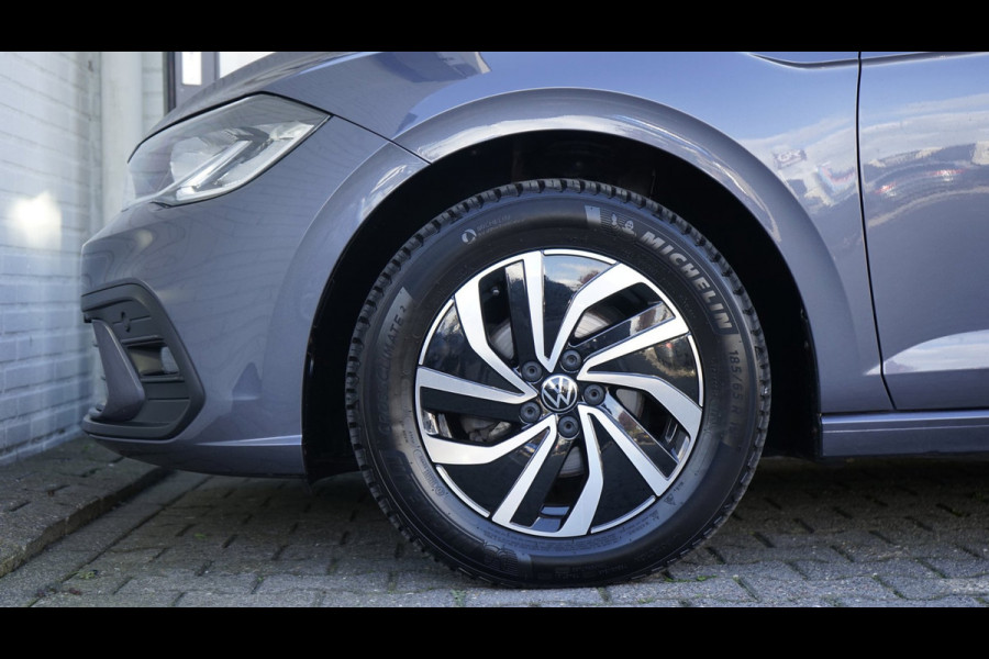 Volkswagen Polo 1.0 TSI AUTOMAAT|CARBON|CARPLAY|CLIMA|CRUISE|NAVIGATIE|PDC|STOELVERWARMING|VIRTUEEL