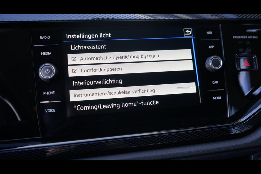 Volkswagen Polo 1.0 TSI AUTOMAAT|CARBON|CARPLAY|CLIMA|CRUISE|NAVIGATIE|PDC|STOELVERWARMING|VIRTUEEL