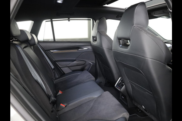 Škoda Enyaq 60 Sportline 204pk | Panoramadak | Elektrische stoel memory | Blind spot | Adaptive Cruise Control
