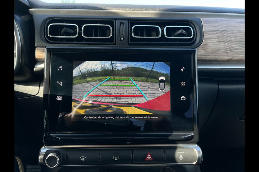 Citroën C3 1.2 PureTech Shine | Camera | PDC | Carplay | Navi |