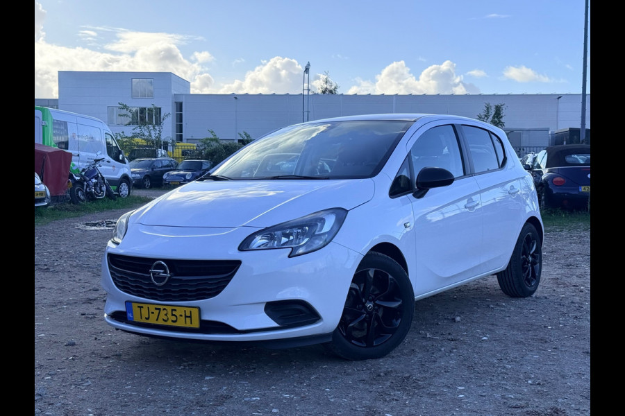 Opel Corsa 1.4 Black Edition/ NAVI/ DAB/ CRUISE