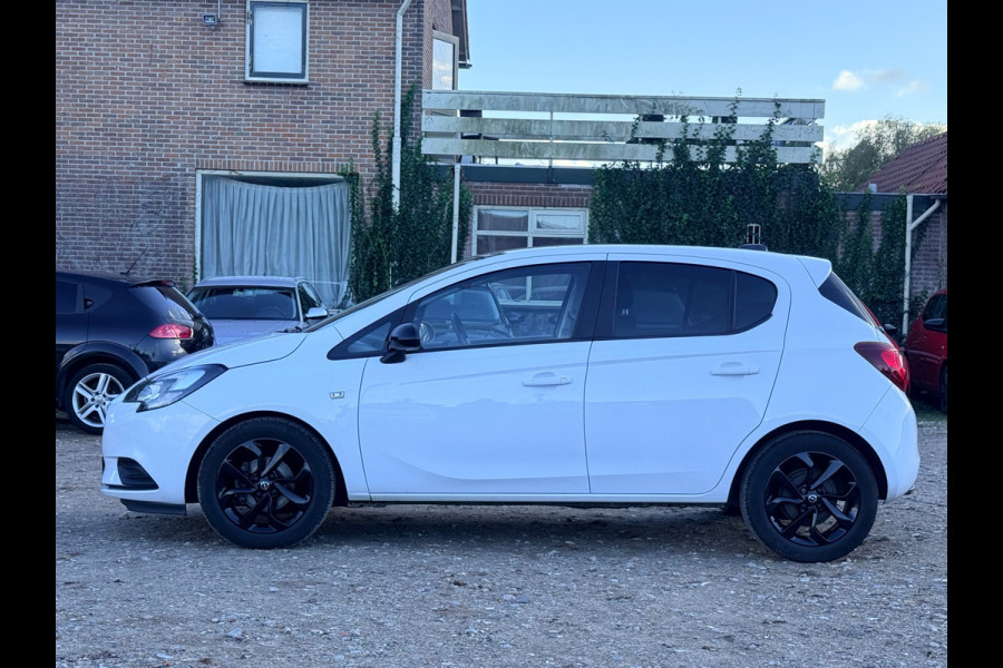 Opel Corsa 1.4 Black Edition/ NAVI/ DAB/ CRUISE