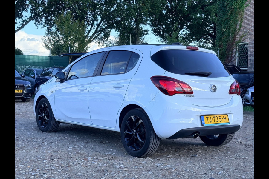 Opel Corsa 1.4 Black Edition/ NAVI/ DAB/ CRUISE