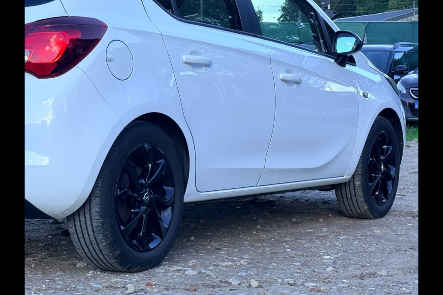 Opel Corsa 1.4 Black Edition/ NAVI/ DAB/ CRUISE