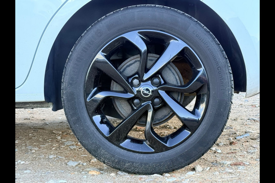 Opel Corsa 1.4 Black Edition/ NAVI/ DAB/ CRUISE