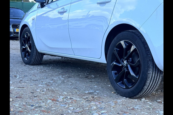 Opel Corsa 1.4 Black Edition/ NAVI/ DAB/ CRUISE