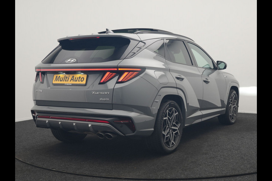 Hyundai Tucson 1.6 T-GDI PHEV N Line Sky 4WD 265pk Dealer O.H. | SOH 97,2% | Panodak | Adaptive Cruise | 360 Camera | Alcantara Sportstoelen Memory & Ventilatie | Keyless | BLIS | Stoelen & Stuur Verwarmd | Apple Carplay | Navigatie | DAB | Plug In Hybri