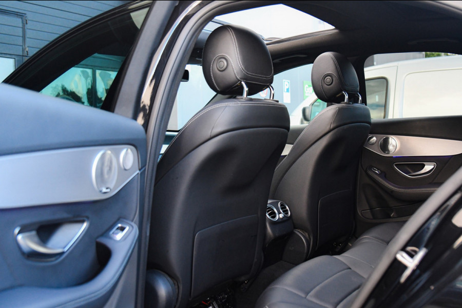 Mercedes-Benz C-Klasse 300 e AMG Night Edition, Pano, Luchtvering, Burmester, 360, Virtual, Multibeam, Keyless. CarPlay!