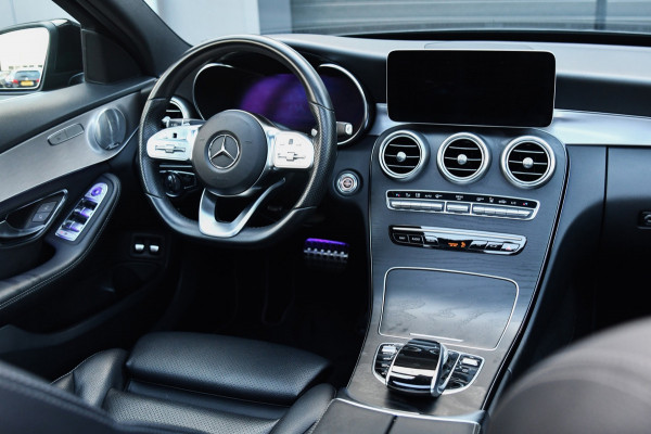 Mercedes-Benz C-Klasse 300 e AMG Night Edition, Pano, Luchtvering, Burmester, 360, Virtual, Multibeam, Keyless. CarPlay!