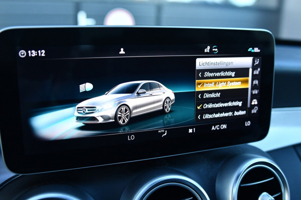 Mercedes-Benz C-Klasse 300 e AMG Night Edition, Pano, Luchtvering, Burmester, 360, Virtual, Multibeam, Keyless. CarPlay!