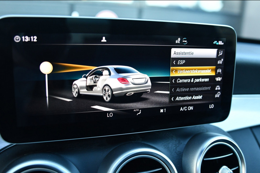 Mercedes-Benz C-Klasse 300 e AMG Night Edition, Pano, Luchtvering, Burmester, 360, Virtual, Multibeam, Keyless. CarPlay!