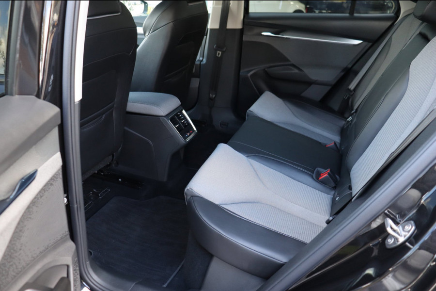 Škoda Enyaq iV 60 Org.NL el.trekhaak h.leer+stoel/stuurverw. SOH 90,43%