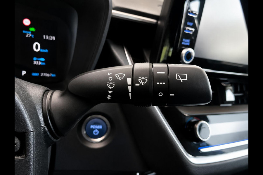 Toyota Corolla Touring Sports 1.8 Hybrid Dynamic Navigatie Apple CarPlay Android Auto Camera Parkeerhulp Adaptive Cruise Control Stuurverwarming Climate Control Lichmetalen velgen