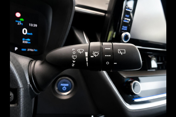 Toyota Corolla Touring Sports 1.8 Hybrid Dynamic Navigatie Apple CarPlay Android Auto Camera Parkeerhulp Adaptive Cruise Control Stuurverwarming Climate Control Lichmetalen velgen