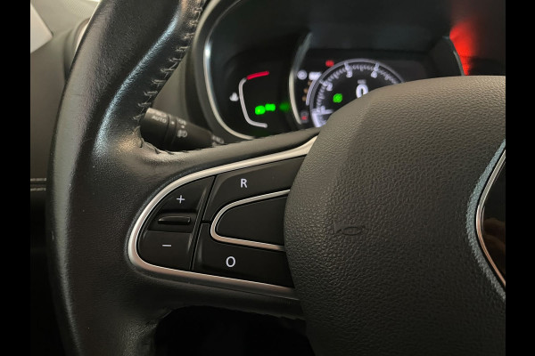 Renault Scénic 1.3 TCe Bose AUTOMAAT AIRCO NAVI VELGEN PDC ELEK RAMEN CENT VERG TREKHAAK KEURIGE AUTO