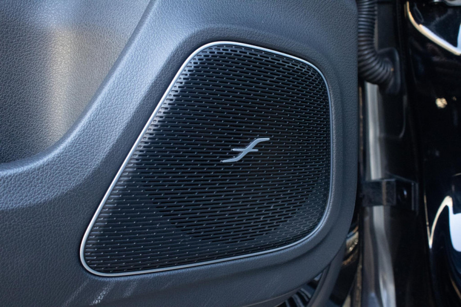 Mercedes-Benz A-Klasse 250 Premium Plus PANO CAMERA BURMESTER AMG DIFFUSER LED