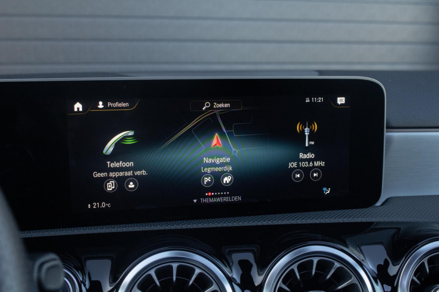 Mercedes-Benz A-Klasse 250 Premium Plus PANO CAMERA BURMESTER AMG DIFFUSER LED