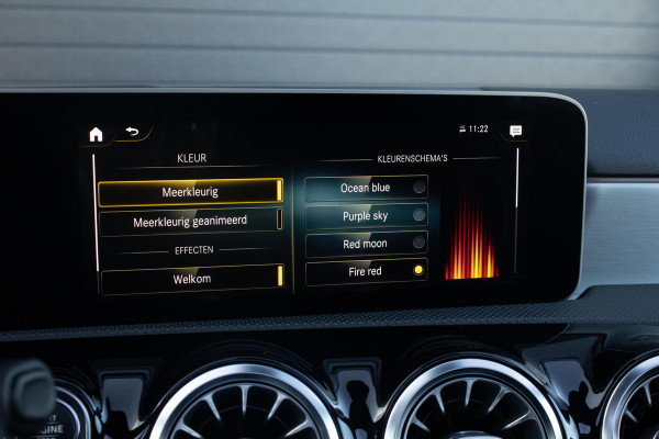 Mercedes-Benz A-Klasse 250 Premium Plus PANO CAMERA BURMESTER AMG DIFFUSER LED