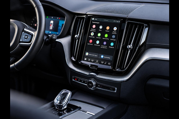 Volvo XC60 2.0 T6 Plug-in hybrid AWD Ultra Black Edition - R-Design l Pano l HUD l Memory