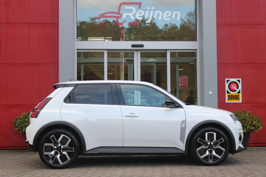Renault 5 COMFORT RANGE TECHNO 150PK 52 kWh *NIEUWE AUTO!* | PACK WINTER TECHNO: (ELEKTRISCH VERWARMBARE VOORSTOELEN, ELEKTRISCH VERWARMBAAR STUURWIEL, BESTUUDERSSTOEL MET ELEKTRSCH VERSTELBARE LENDESTEUN, IN HOOGTE VERSTELBARE PASSAGIERSSTOEL) | LICHTMETALEN VELGEN 18" | ADAPTIVE CRUISE CONTROL | FULL LED KOPLAMPEN MET FRANSE VLAG | ELEKTRTISCH INKLABARE EN VERWARMBARE BUITENSPIEGELS | ACHTERUITRIJ CAMERA | SFEER VERLICHTING | GOOGLE MAPS NAVIGATIE | DRAADLOZE TELEFOONLADER | PRIVACY GLASS | 100KW SNELLAAD FUNCTIE | DRAADLOZE APPLE CARPLAY/ANDROID AUTO | DAB+ RADIO | SFEER VERL