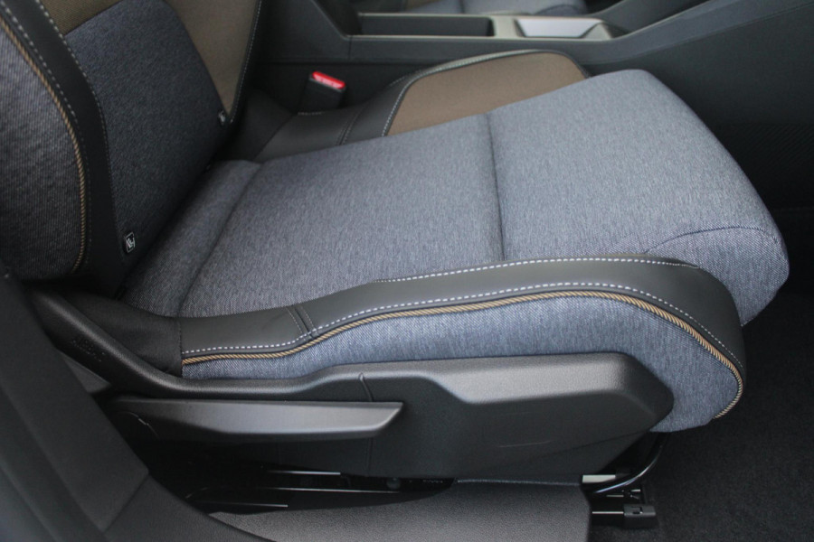 Renault 5 COMFORT RANGE TECHNO 150PK 52 kWh *NIEUWE AUTO!* | PACK WINTER TECHNO: (ELEKTRISCH VERWARMBARE VOORSTOELEN, ELEKTRISCH VERWARMBAAR STUURWIEL, BESTUUDERSSTOEL MET ELEKTRSCH VERSTELBARE LENDESTEUN, IN HOOGTE VERSTELBARE PASSAGIERSSTOEL) | LICHTMETALEN VELGEN 18" | ADAPTIVE CRUISE CONTROL | FULL LED KOPLAMPEN MET FRANSE VLAG | ELEKTRTISCH INKLABARE EN VERWARMBARE BUITENSPIEGELS | ACHTERUITRIJ CAMERA | SFEER VERLICHTING | GOOGLE MAPS NAVIGATIE | DRAADLOZE TELEFOONLADER | PRIVACY GLASS | 100KW SNELLAAD FUNCTIE | DRAADLOZE APPLE CARPLAY/ANDROID AUTO | DAB+ RADIO | SFEER VERL