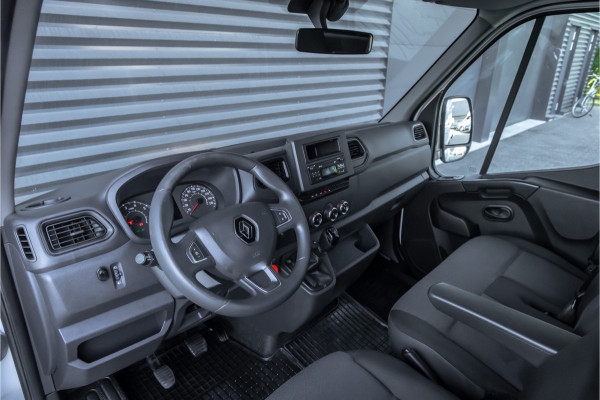Renault Master T35 180 L3 Slaapcabine