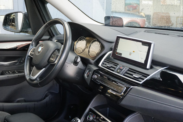 BMW 2 Serie Gran Tourer 218i 7p. Executive Edition + CAMERA / SPORTSTOELEN / LED / HEAD-UP