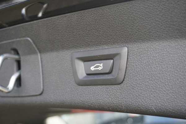 BMW 2 Serie Gran Tourer 218i 7p. Executive Edition + CAMERA / SPORTSTOELEN / LED / HEAD-UP