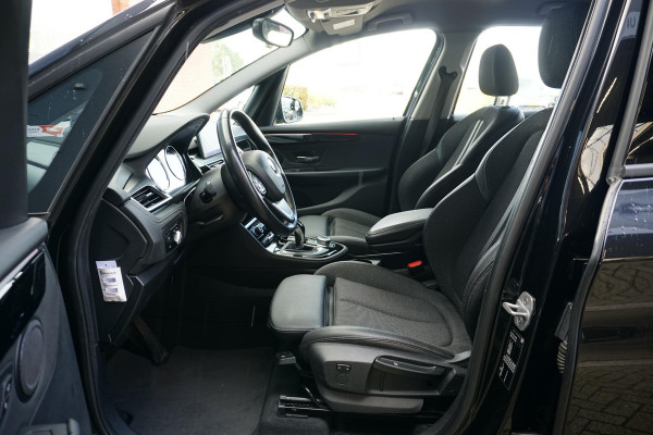 BMW 2 Serie Gran Tourer 218i 7p. Executive Edition + CAMERA / SPORTSTOELEN / LED / HEAD-UP