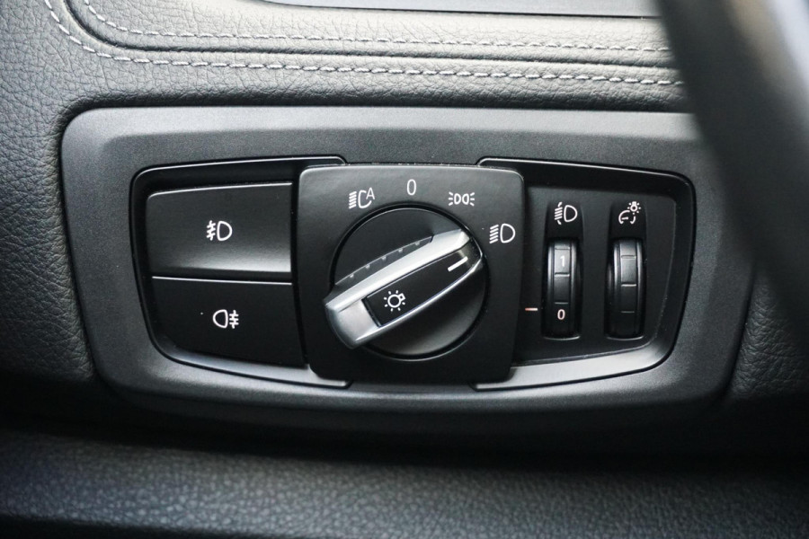 BMW 2 Serie Gran Tourer 218i 7p. Executive Edition + CAMERA / SPORTSTOELEN / LED / HEAD-UP