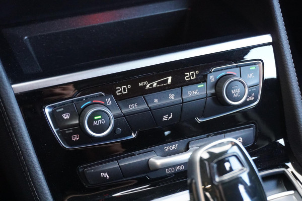 BMW 2 Serie Gran Tourer 218i 7p. Executive Edition + CAMERA / SPORTSTOELEN / LED / HEAD-UP