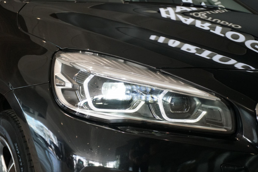 BMW 2 Serie Gran Tourer 218i 7p. Executive Edition + CAMERA / SPORTSTOELEN / LED / HEAD-UP