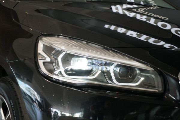 BMW 2 Serie Gran Tourer 218i 7p. Executive Edition + CAMERA / SPORTSTOELEN / LED / HEAD-UP